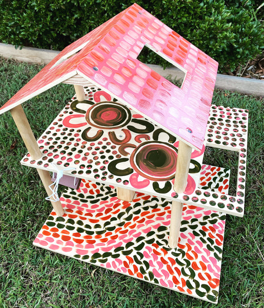 1. Aboriginal Doll House - Families On Country